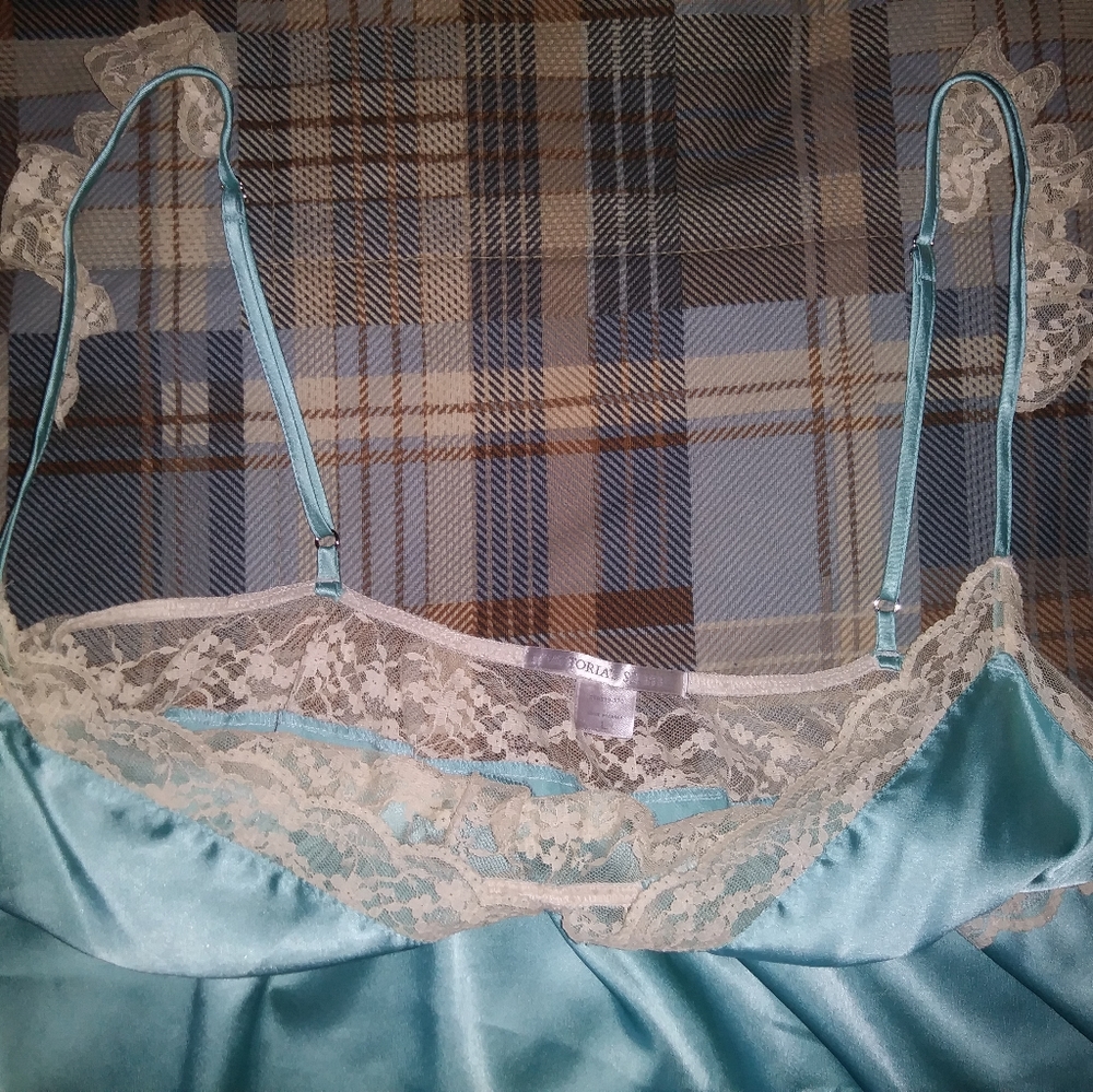 V.S. Ice blue teddy - Picture 12 of 13